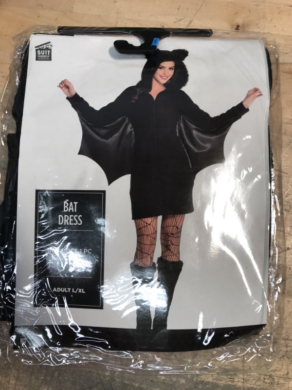 Photo 2 of ****NON REFUNDABLE**** amscan Bat Dress Zipster Halloween Costume for Women, Includes Hooded Dress SZ ADULT L/XL