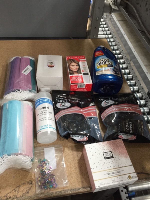 Photo 1 of **NO REFUNDS/RETURNS** - Bundle of Miscellaneous Amazon items