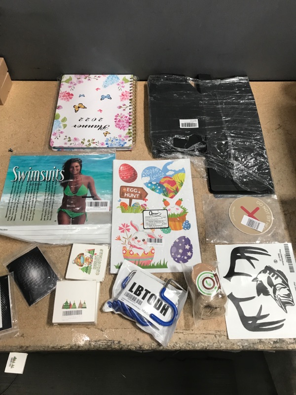 Photo 1 of Assorted Amazon Stationary/Craft Bundle