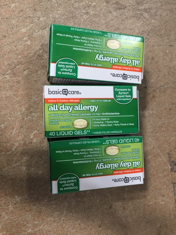 Photo 2 of ** EXP: 08 / 2022 ***  *** NON - REFUNDABLE ***  *** SOLD AS IS **    ** SETS OF 3**
Amazon Basic Care All Day Allergy, Cetirizine Hydrochloride Tablets, 10 mg, Antihistamine, 30 Count
