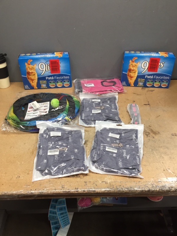 Photo 2 of ***non-refundable***
pet bundle
3 fleece dog vest (16'' chest), 2 12 can 9 lives variety cat food, kitty tunnel, cloth rabbit feeder, small dog collar