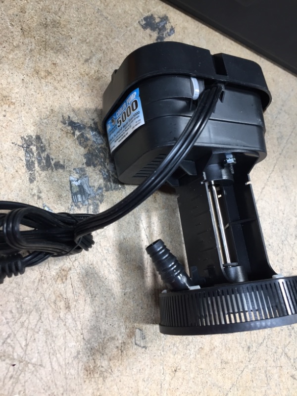 Photo 2 of ECON5000 MaxCool Evaporative Cooler Pump
