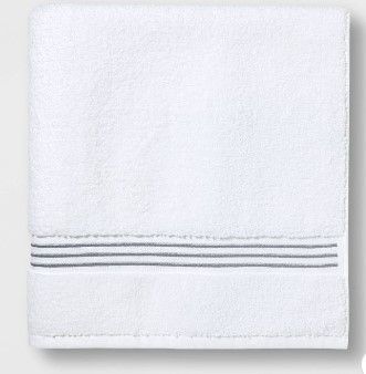 Photo 1 of **SET OF 3** Spa Bath Towel - Threshold Signature™


