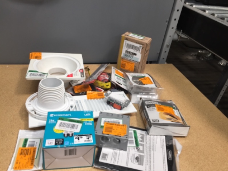 Photo 2 of ** HOMEDEPOT BUNDLE OF HARDWARE AND HOME GOODS ***   *** NON-REFUNDABLE ***    ** SOLD AS IS**