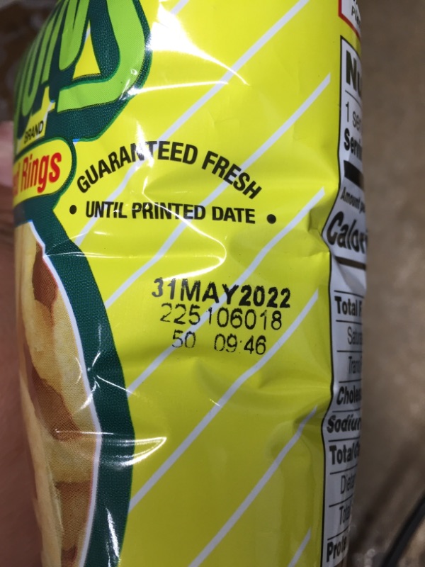 Photo 1 of *BB 05/31/2022* non refundable** Funyuns Onion Flavored Rings, .75 Ounce (Pack of 40)