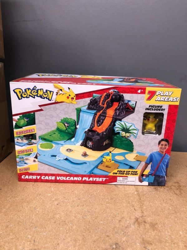 Photo 2 of Pokemon - Playset (Pokemon Carry Case Volcano Playset)
