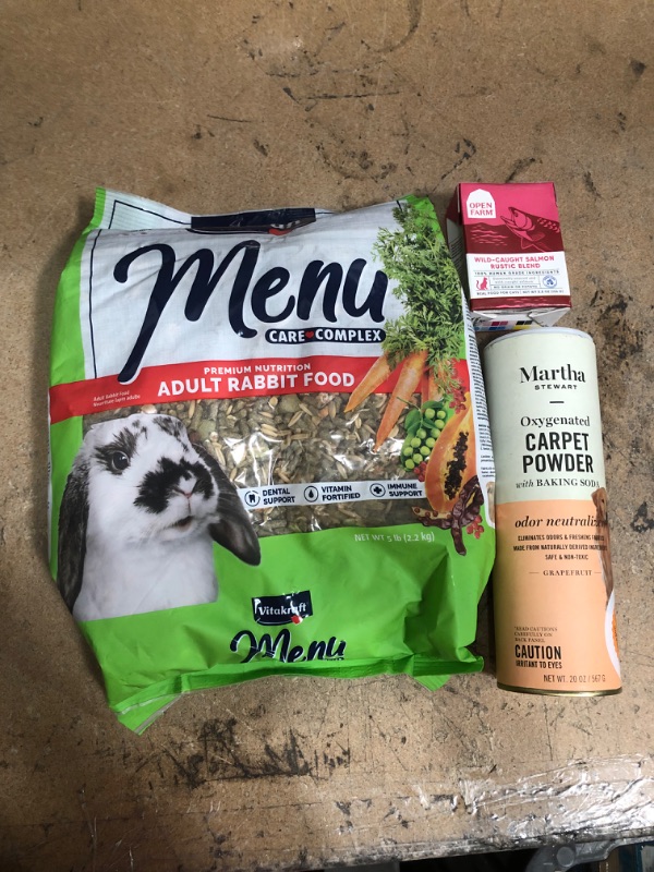 Photo 1 of *EXPIRES Feb and April 2024, NON REFUNDABLE*
Animal/ Pet Bundle (3 items)