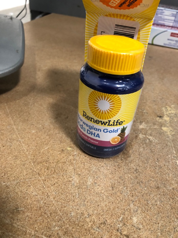 Photo 2 of *EXPIRES June 2022, NON REFUNDABLE*
Renew Life Norwegian Gold Kids Fish Oil - Kids DHA, Fish Oil Omega-3 Supplement - Gluten & Dairy Free - 60 Chewable Softgels (Packaging May Vary)
