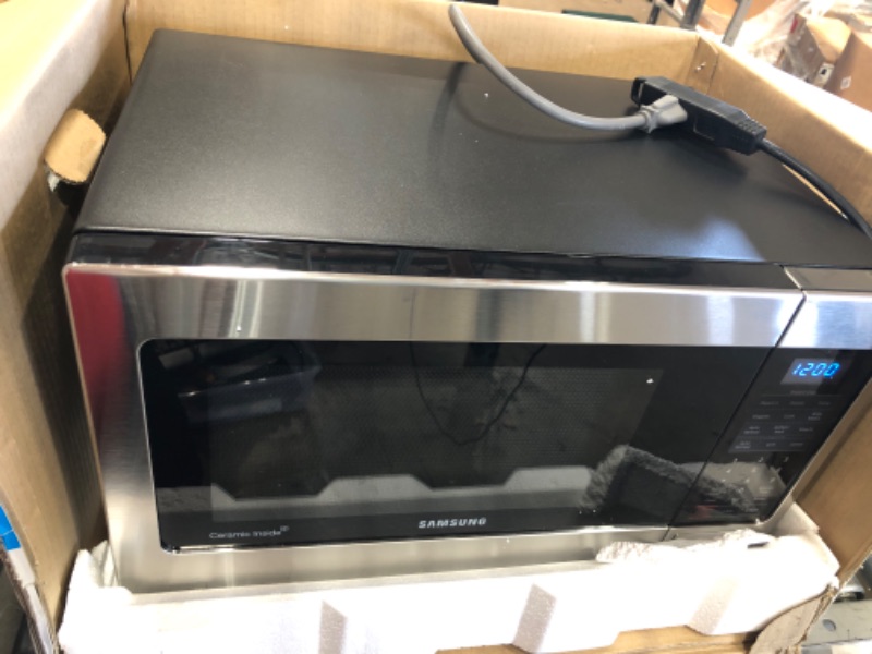 Photo 3 of 1.1 Cu. Ft. Countertop Microwave with Grilling Element