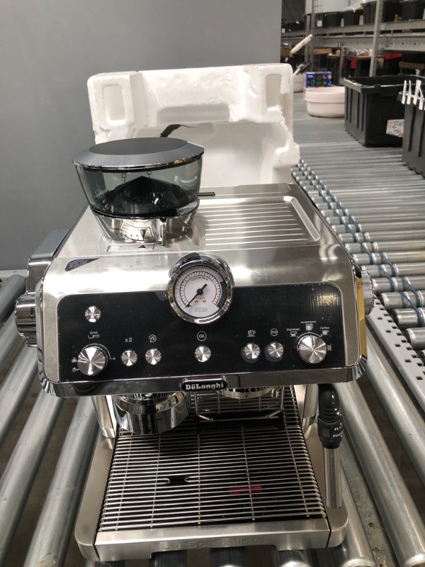 Photo 2 of De'Longhi La Specialista Espresso Machine with Sensor Grinder, Dual Heating System, Advanced Latte System & Hot Water Spout for Americano Coffee or Tea, Stainless Steel, EC9335M
