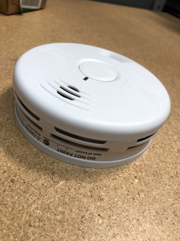 Photo 1 of 10-Year Worry Free Smoke & Carbon Monoxide Detector, Lithium Battery Powered with Voice Alarm, 1-Pack
