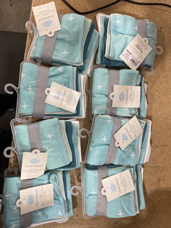 Photo 1 of Baby Boys' 6pk Basic Washcloth Set - Cloud Island™ Turquoise 8 pack 
