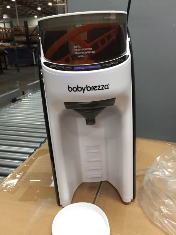 Photo 3 of Baby Brezza New and Improved Formula Pro Advanced Dispenser Machine