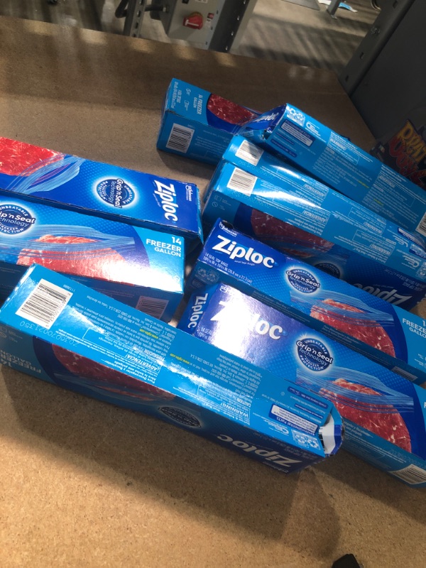 Photo 1 of 9 pack**Ziploc Freezer Gallon Bags with Grip 'n Seal Technology - 14ct

