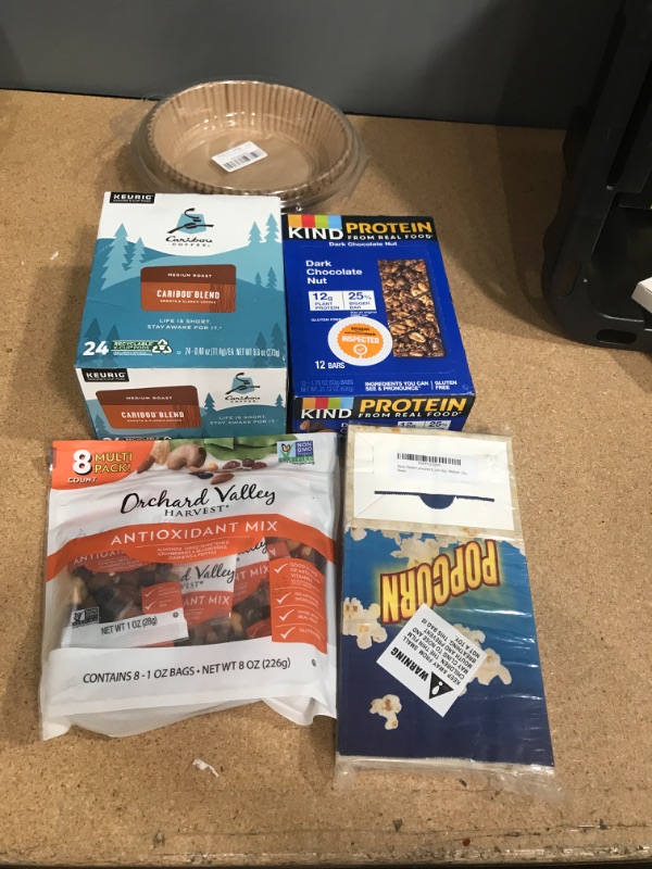 Photo 1 of *** AMAZON BUNDLE OF FOODS AND KITCHEN GOODS ***   *** NONREFUNDABLE **     ** SOLD AS IS **
EXP: 07/10/22,  26 JUN 2022, 27 JULY 2022