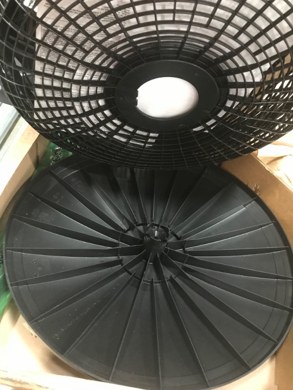 Photo 2 of **PARTS ONLY UNFUNCTIONAL*- Lasko Elegance & Performance Pedestal Fan, 18 Inch, Black 1827
