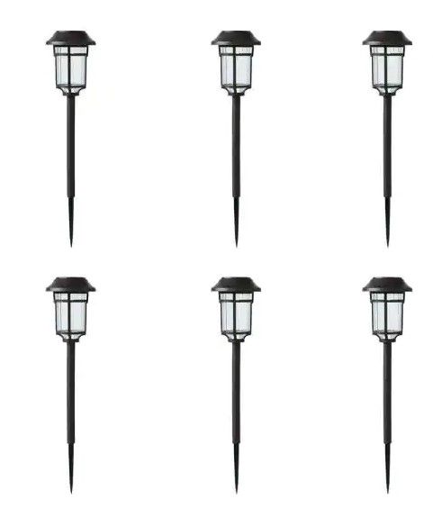 Photo 1 of 
Hampton Bay
Solar Bronze LED Path Light 10 Lumens (6-Pack)