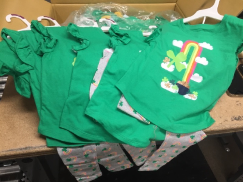 Photo 2 of  6pack - 3t - Toddler Girls' Shamrock Rainbow Short Sleeve Top and Leggings Set - Cat & Jack™ Green


