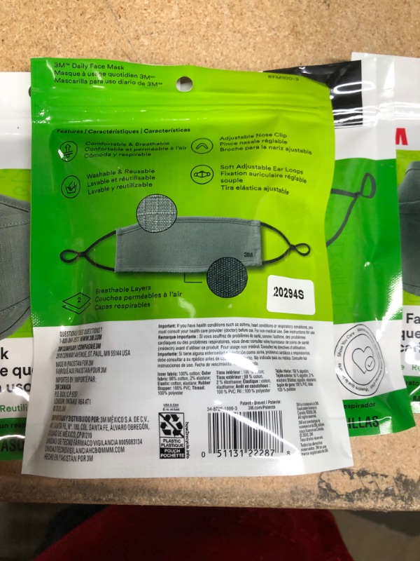Photo 1 of Bundle of 6 
3M
Reusable Daily Face Mask Grey One Size 