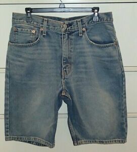 Photo 1 of NWT mens Levi's Light Wash 569 Jean shorts size 32