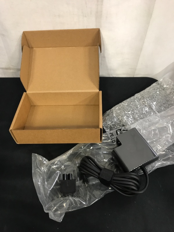 Photo 2 of HP 65W Travel USB C AC Adapter for HP Spectre X2 X360, HP EliteBook x360 1040 G6, TPN-CA06, L30757-002, L32392-001, TPN-AA03, L30757-004, L32392-001,860209-850, 925740-002.
