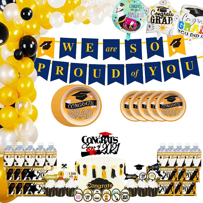 Photo 1 of 2PC GRADUATION DECORATIONS, Graduation Decorations 2021 - 205pcs Graduation Party Supplies, Balloon, Banner, Cake Topper, Cupcake Toppers, Wrapper, Bottle Label, Stickers and Plates for 2021 Graduation Celebration,

Graduation Decorations 2021 - 117pcs Gr