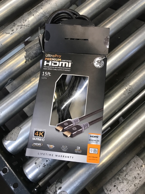 Photo 2 of GE Ultra Pro 15-FT 4.57m HIGH-DEFINITION SPEED HDMI CABLE 4K HDR ETHERNET GOLD
