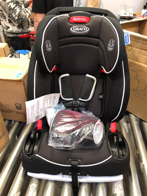 Photo 2 of Graco Atlas 65 2-in-1 Harness Booster Car Seat, Glacier