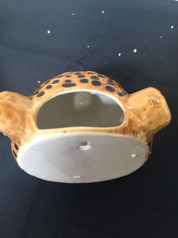 Photo 1 of Ceramic Vase Leopard Head Wall Ornament Flower Vase Modern Home Wall Decor Decorative Vas