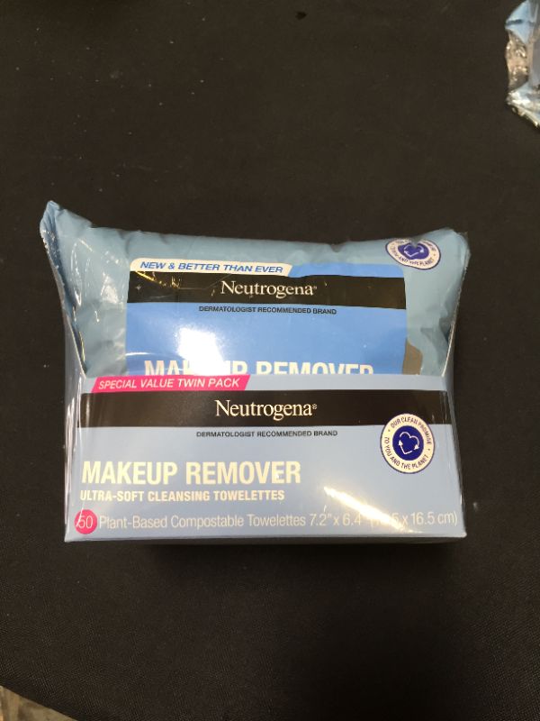 Photo 2 of "Neutrogena Makeup Remover Cleansing Face Wipes, Daily Cleansing Facial Towelettes to Remove Waterproof Makeup and Mascara, Alcohol-Free, Value Twin Pack, 25 Count, 2 Pack"
