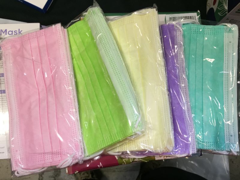 Photo 2 of 2 packs ---100pcs total HIWUP Multicolor Disposable Face Masks Suitable for Adults and Teens Face Mask Colored Masks for Women and Men 3 Layer 