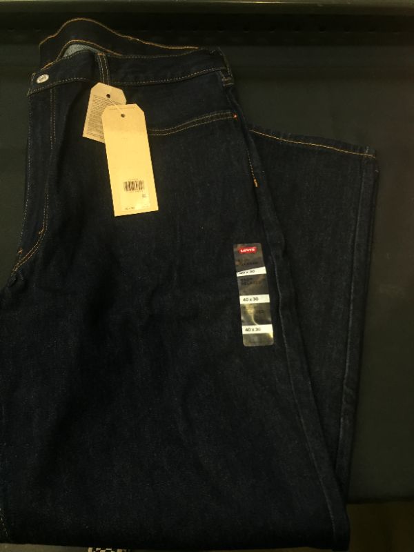 Photo 3 of Levi's Men's 550 Relaxed Fit Jeans --- SIZE 40X30
