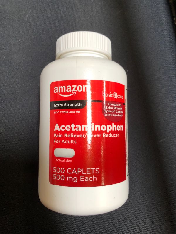 Photo 2 of Amazon Basic Care Extra Strength Pain Relief, Acetaminophen Caplets, 500 mg, 500 Count (Pack of 1)
EXP 12/2022