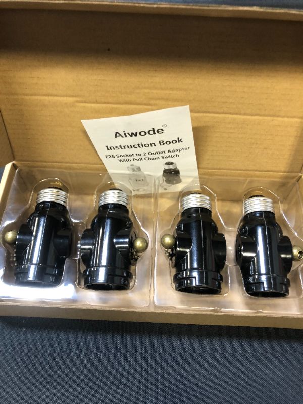 Photo 2 of Aiwode E26 Outlets,E26 Converter to Two Polarized Plugs and One Standard Light Socket,With Pull Chain Switch,UL Listed 2 Outlet Light Socket Adapter,Black(4-Pack).
