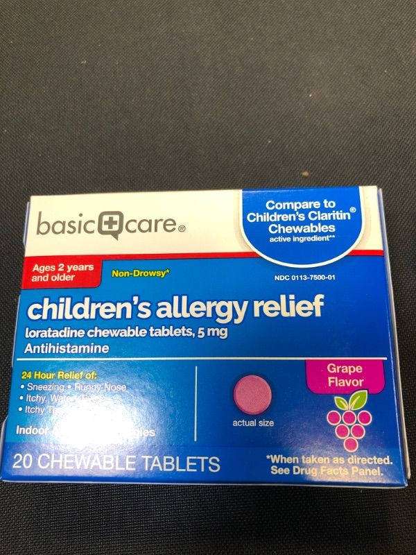 Photo 2 of Amazon Basic Care Children's Allergy Relief, Loratadine Chewable Tablets, 5 mg, Grape Flavored, 20 Count
exp: 7/2022