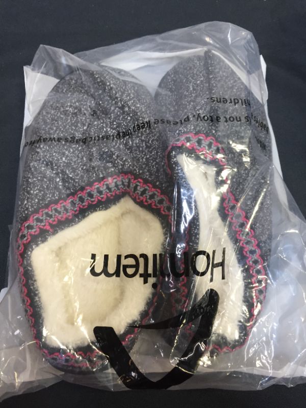 Photo 2 of House Bedroom Slippers for Women Indoor and Outdoor with Fuzzy Lining Memory Foam SIZE 5/6
