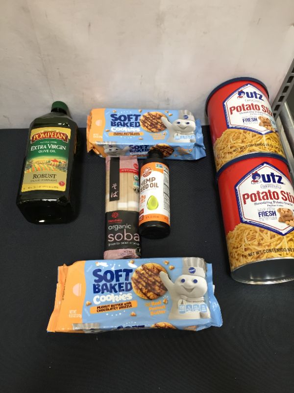 Photo 1 of Bag Lot 7 FOOD Items (SOLD AS IS) best by 02.2022 on oldest item