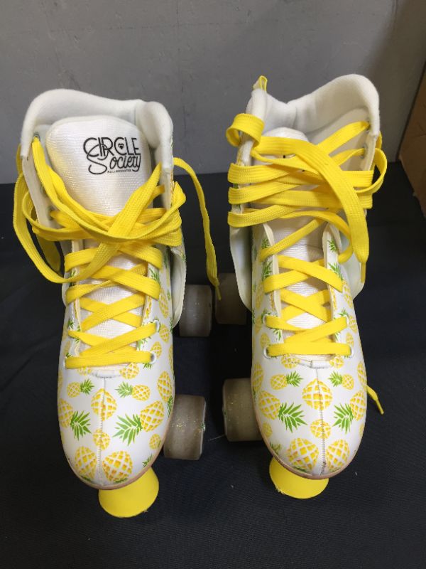 Photo 2 of Circle Society Classic Adjustable Children's Roller Skates, US SIZE 7 Girls, Crushed Pineapple