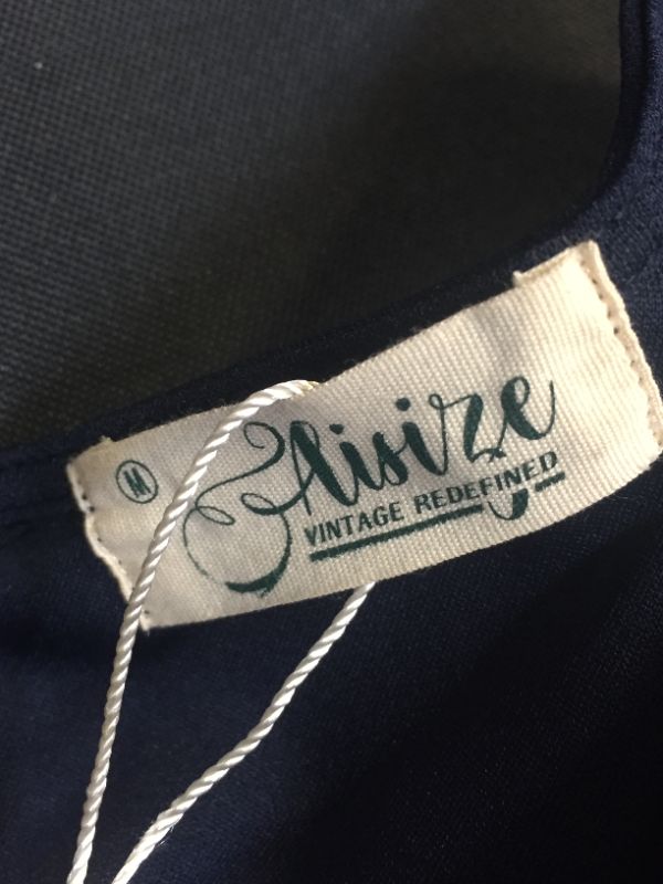 Photo 2 of AISIZE VINTAGE REDIFINEDHALF SLEEVE NAVY DRESS
SIZE MEDIUM