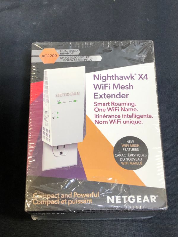 Photo 2 of NETGEAR - Nighthawk X4 AC2200 Dual-Band Wi-Fi Range Extender - White
