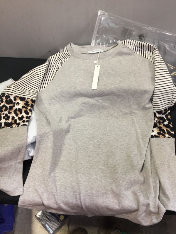 Photo 2 of Women's Long Sleeve Leopard Print Color Block Tunic Round Neck Striped Shirts Casual Blouses Tops
MEDIUM