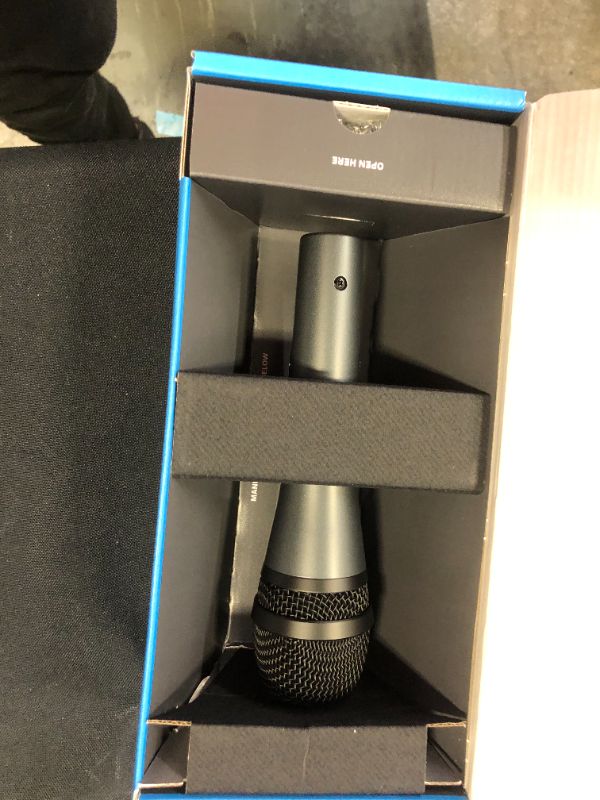 Photo 2 of Sennheiser Professional E 835 Dynamic Cardioid Vocal Microphone
