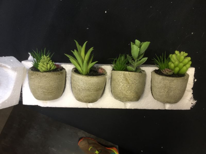Photo 2 of Artificial Succulent Plants Fake Succulent Plants Artificial Faux Succulents 4pcs Mini Potted Succulents for Home Office Room Decoration (B)
