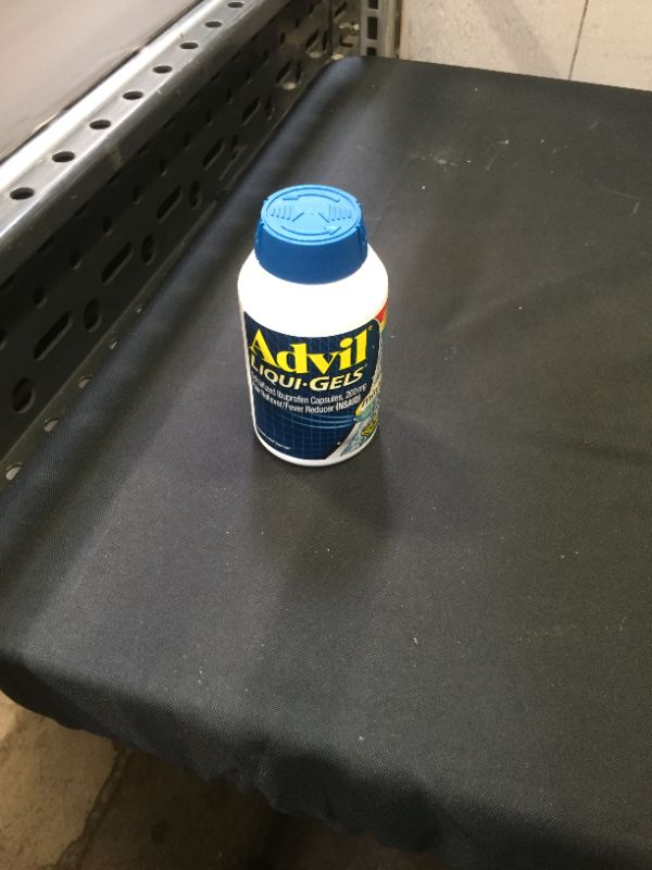 Photo 2 of Advil Liqui-Gels minis Pain Reliever and Fever Reducer, Pain Medicine for Adults with Ibuprofen 200mg for Pain Relief - 200 Liquid Filled Capsules EXP 6/24