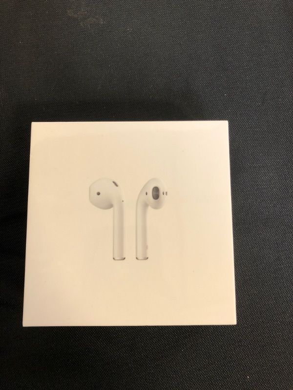 Photo 2 of Apple AirPods (2nd Generation)
