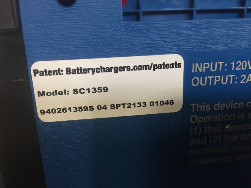 Photo 4 of Schumacher 7209802 15A Marine Battery Charger
