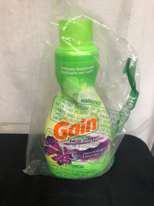 Photo 1 of 1.23L Liquid Fabric Softener
