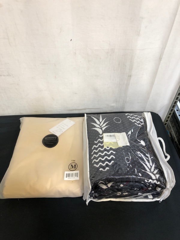 Photo 1 of 2PC LOT, MISC DUVET COVERS, VARIOUS SIZES 