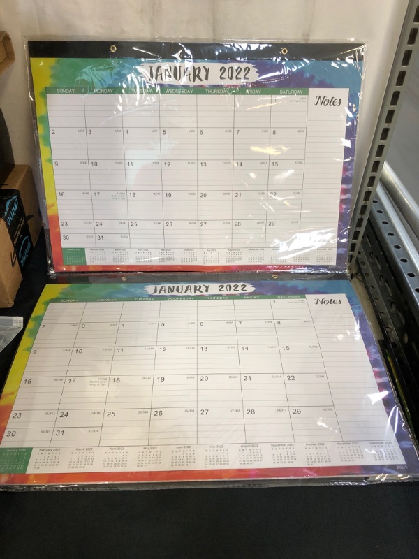 Photo 2 of 2022 Desk Calendar - Desk Calendar 2022 with Notes Content & Julian Date, Jan 2022 - Dec 2022, 16.8" x 12", Thick paper with Six Different Patterns
2 COUNT 