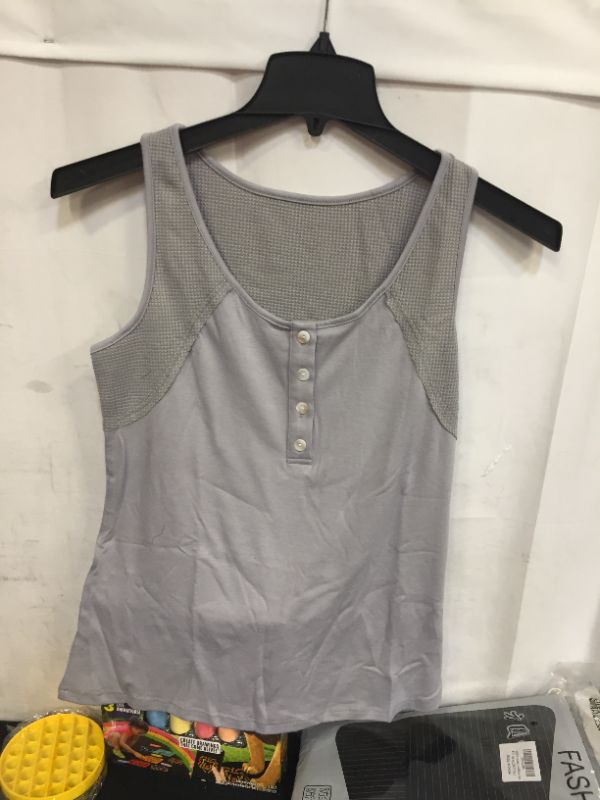 Photo 1 of Women's tank top sz S 